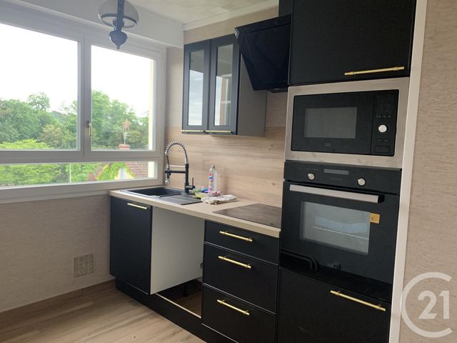 Appartement F4 à louer - 5 pièces - 98.03 m2 - MONTLUCON - 03 - AUVERGNE - Century 21 Pasquet Immobilier