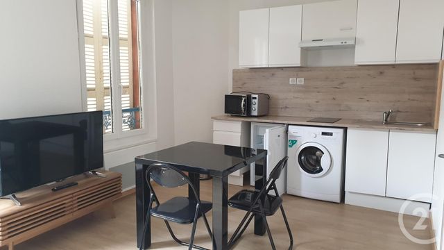 Studio à louer - 1 pièce - 20.0 m2 - MONTLUCON - 03 - AUVERGNE - Century 21 Pasquet Immobilier