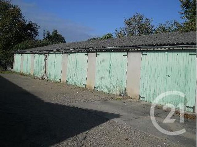 parking à louer - 20.0 m2 - MONTLUCON - 03 - AUVERGNE - Century 21 Pasquet Immobilier