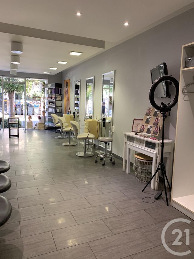 commerce à louer - 65.0 m2 - MONTLUCON - 03 - AUVERGNE - Century 21 Pasquet Immobilier