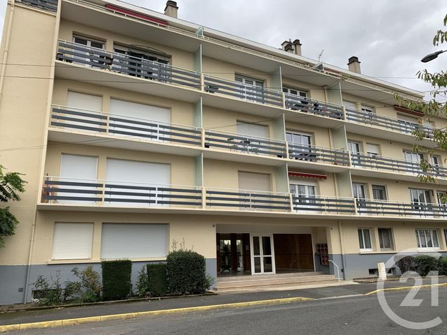 Appartement T3 à louer - 3 pièces - 67.88 m2 - MONTLUCON - 03 - AUVERGNE - Century 21 Pasquet Immobilier
