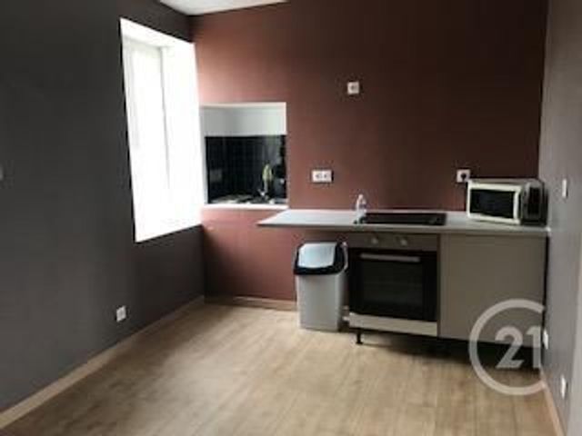 Appartement F3 à louer - 3 pièces - 50.94 m2 - MONTLUCON - 03 - AUVERGNE - Century 21 Pasquet Immobilier