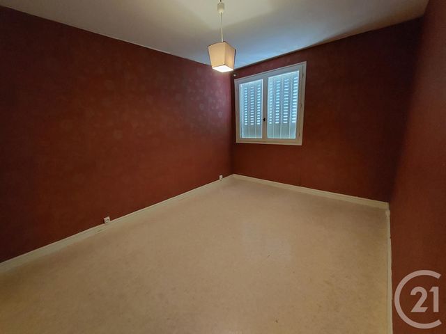 Appartement F3 à vendre - 3 pièces - 50.0 m2 - DOMERAT - 03 - AUVERGNE - Century 21 Pasquet Immobilier