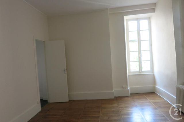 Appartement F2 à louer - 2 pièces - 50.0 m2 - MONTLUCON - 03 - AUVERGNE - Century 21 Pasquet Immobilier