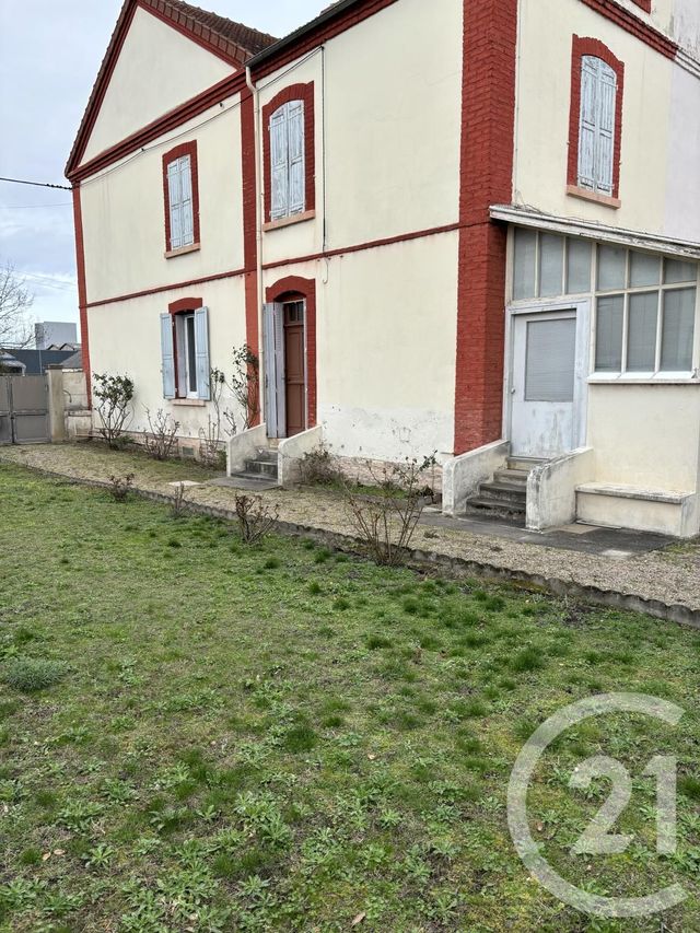 maison à vendre - 6 pièces - 122.0 m2 - MONTLUCON - 03 - AUVERGNE - Century 21 Pasquet Immobilier