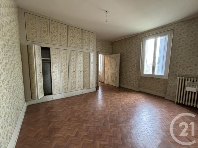 maison à vendre - 6 pièces - 122.0 m2 - MONTLUCON - 03 - AUVERGNE - Century 21 Pasquet Immobilier