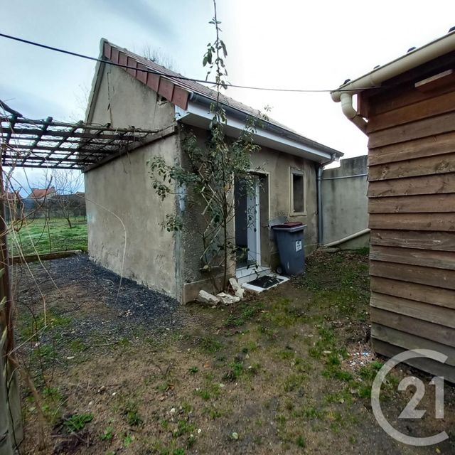 maison à vendre - 3 pièces - 61.34 m2 - DOMERAT - 03 - AUVERGNE - Century 21 Pasquet Immobilier