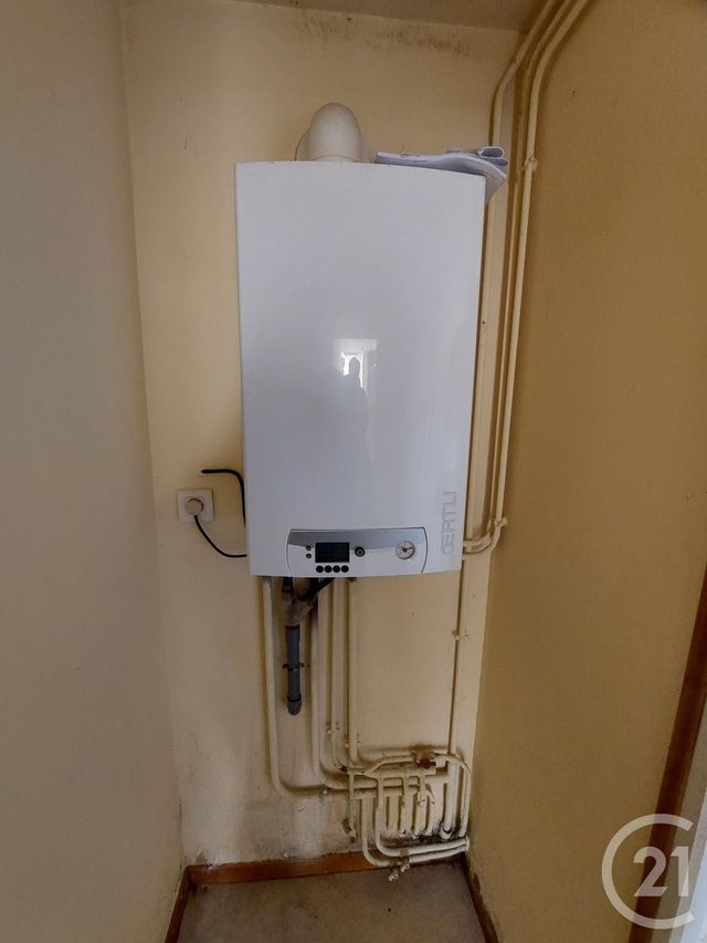 immeuble à vendre - 120.0 m2 - COMMENTRY - 03 - AUVERGNE - Century 21 Pasquet Immobilier