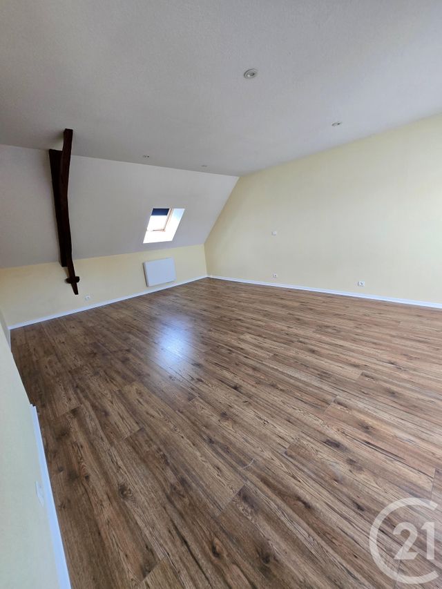 Appartement Studio à louer - 1 pièce - 30.0 m2 - EVAUX LES BAINS - 23 - LIMOUSIN - Century 21 Pasquet Immobilier