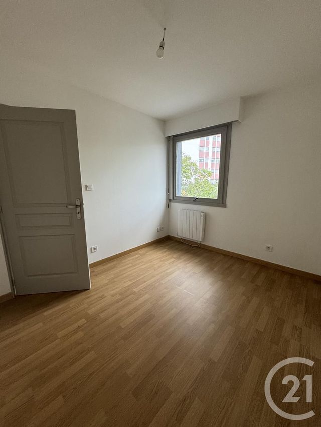 Appartement F2 à louer - 2 pièces - 29.17 m2 - MONTLUCON - 03 - AUVERGNE - Century 21 Pasquet Immobilier