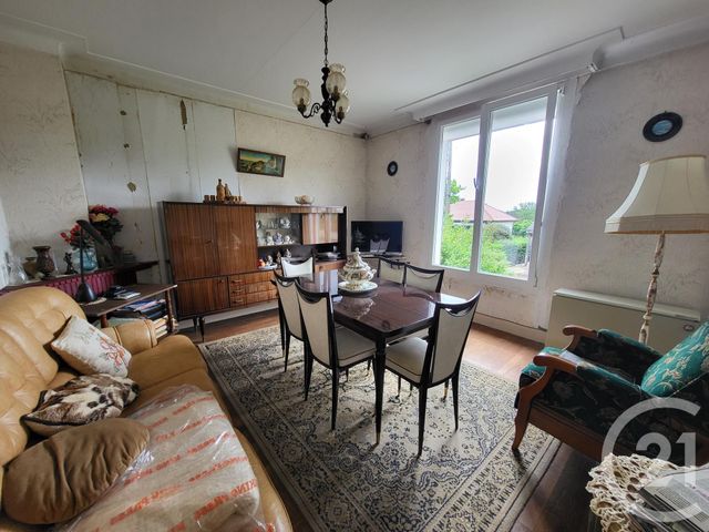 maison à vendre - 3 pièces - 71.0 m2 - DOMERAT - 03 - AUVERGNE - Century 21 Pasquet Immobilier
