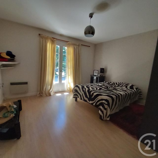 Afficher la photo en grand maison à vendre - 6 pièces - 163.28 m2 - DOMERAT - 03 - AUVERGNE - Century 21 Pasquet Immobilier