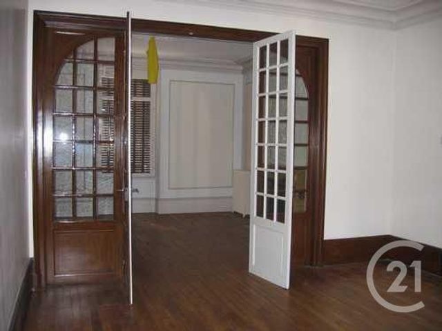 Afficher la photo en grand Appartement Autre à louer - 4 pièces - 150.0 m2 - MONTLUCON - 03 - AUVERGNE - Century 21 Pasquet Immobilier