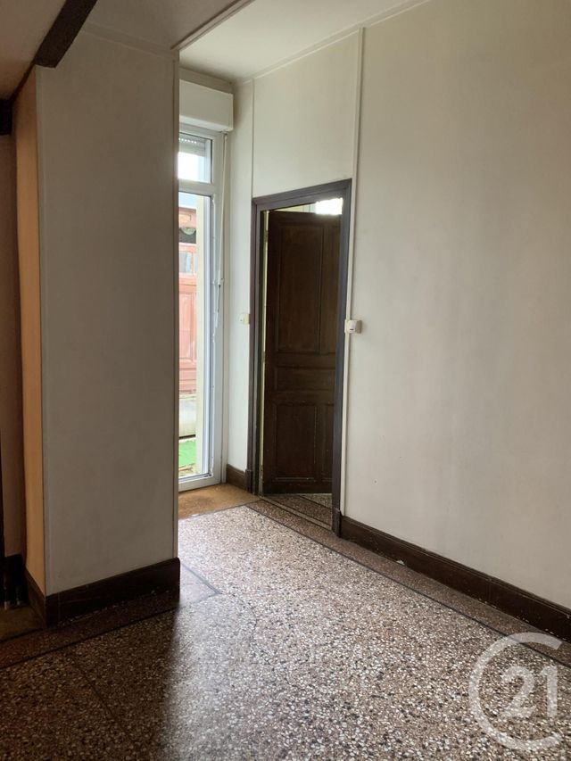 Afficher la photo en grand Appartement Autre à louer - 4 pièces - 150.0 m2 - MONTLUCON - 03 - AUVERGNE - Century 21 Pasquet Immobilier