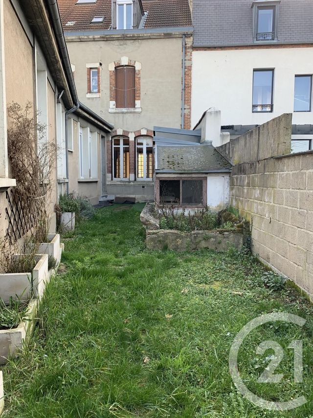 Afficher la photo en grand Appartement Autre à louer - 4 pièces - 150.0 m2 - MONTLUCON - 03 - AUVERGNE - Century 21 Pasquet Immobilier