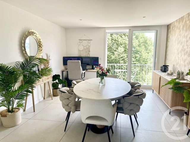 Appartement F5 à vendre - 7 pièces - 169.0 m2 - MONTLUCON - 03 - AUVERGNE - Century 21 Pasquet Immobilier