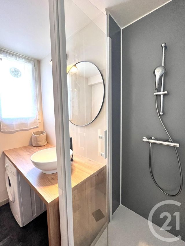 Appartement F3 à vendre - 3 pièces - 63.0 m2 - MONTLUCON - 03 - AUVERGNE - Century 21 Pasquet Immobilier