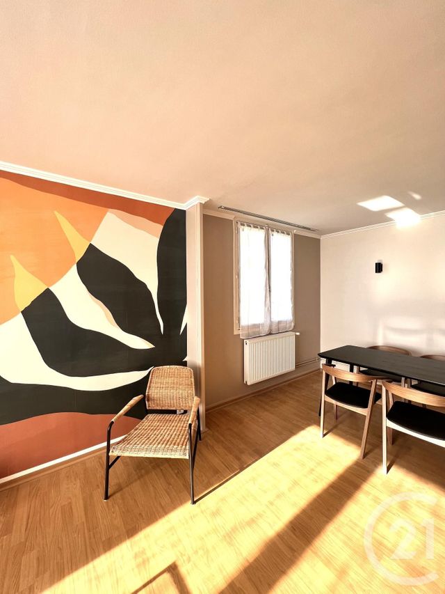 Appartement F3 à vendre - 3 pièces - 63.0 m2 - MONTLUCON - 03 - AUVERGNE - Century 21 Pasquet Immobilier