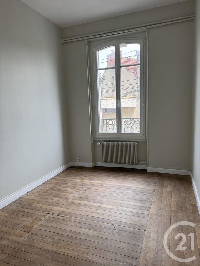 Appartement F3 à louer - 3 pièces - 55.09 m2 - MONTLUCON - 03 - AUVERGNE - Century 21 Pasquet Immobilier