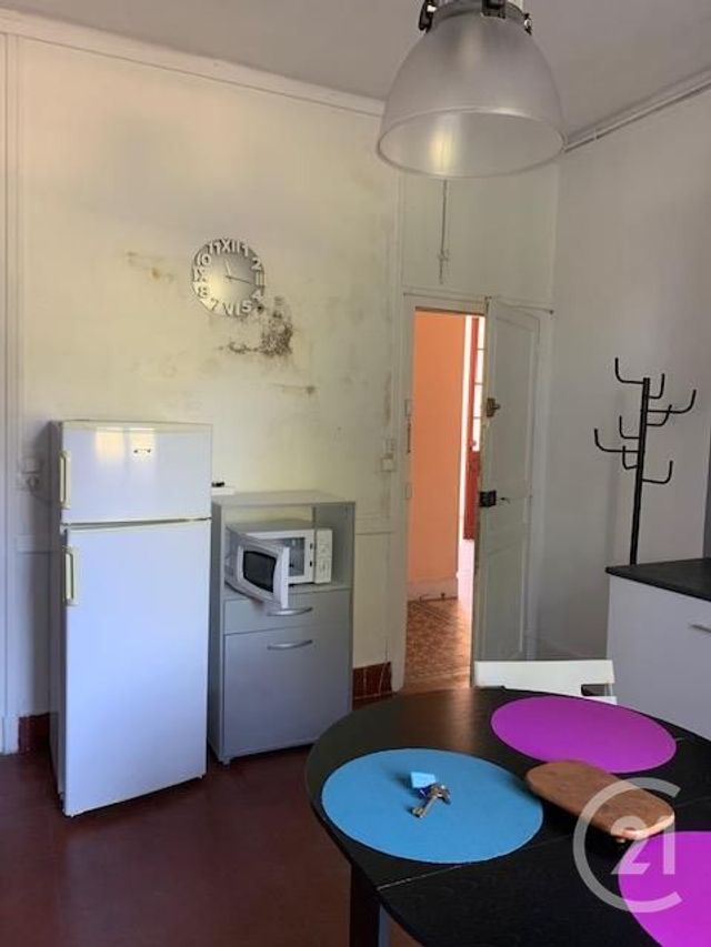 Appartement F1 à louer - 1 pièce - 29.9 m2 - MONTLUCON - 03 - AUVERGNE - Century 21 Pasquet Immobilier