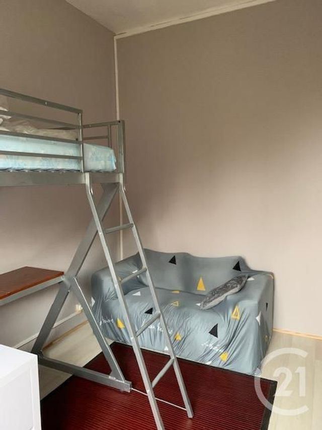 Appartement F1 à louer - 1 pièce - 29.9 m2 - MONTLUCON - 03 - AUVERGNE - Century 21 Pasquet Immobilier