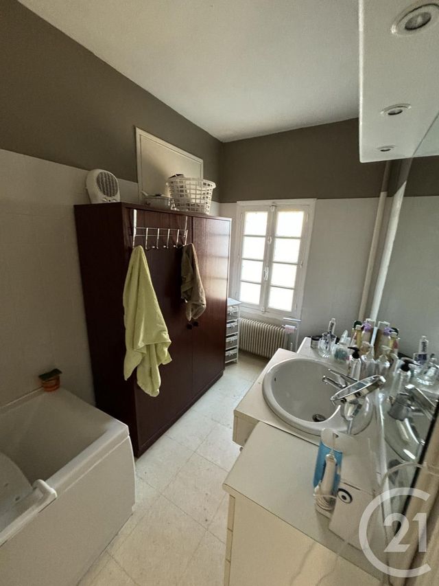 maison à vendre - 5 pièces - 163.0 m2 - MONTLUCON - 03 - AUVERGNE - Century 21 Pasquet Immobilier