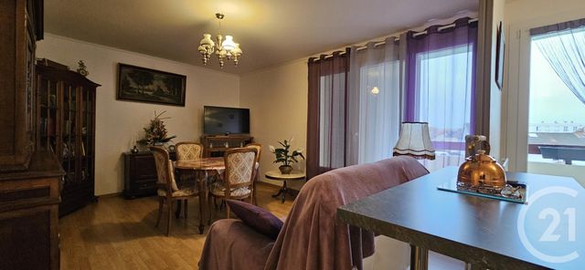 Afficher la photo en grand Appartement F3 à vendre - 2 pièces - 52.64 m2 - MONTLUCON - 03 - AUVERGNE - Century 21 Pasquet Immobilier