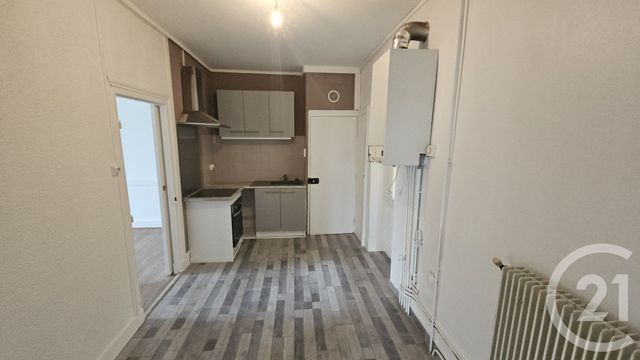 Appartement F3 à louer - 3 pièces - 60.92 m2 - MONTLUCON - 03 - AUVERGNE - Century 21 Pasquet Immobilier
