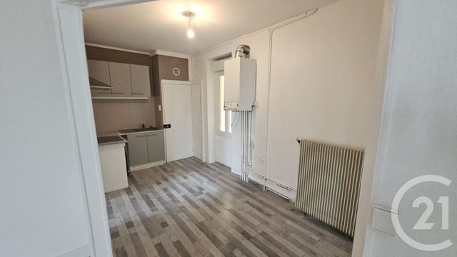 Appartement F3 à louer - 3 pièces - 60.92 m2 - MONTLUCON - 03 - AUVERGNE - Century 21 Pasquet Immobilier