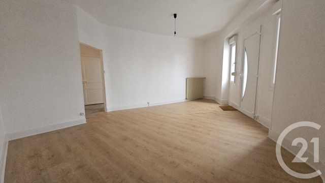 Appartement F3 à louer - 3 pièces - 60.92 m2 - MONTLUCON - 03 - AUVERGNE - Century 21 Pasquet Immobilier