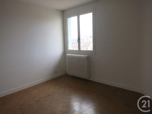 Appartement F2 à vendre - 2 pièces - 46.7 m2 - MONTLUCON - 03 - AUVERGNE - Century 21 Pasquet Immobilier