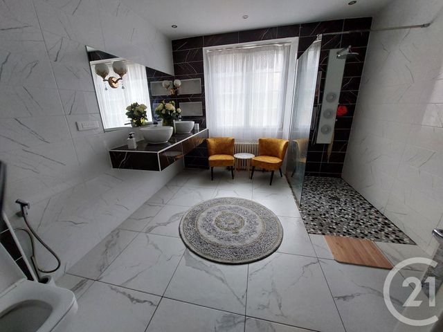 maison à vendre - 5 pièces - 138.0 m2 - MONTLUCON - 03 - AUVERGNE - Century 21 Pasquet Immobilier