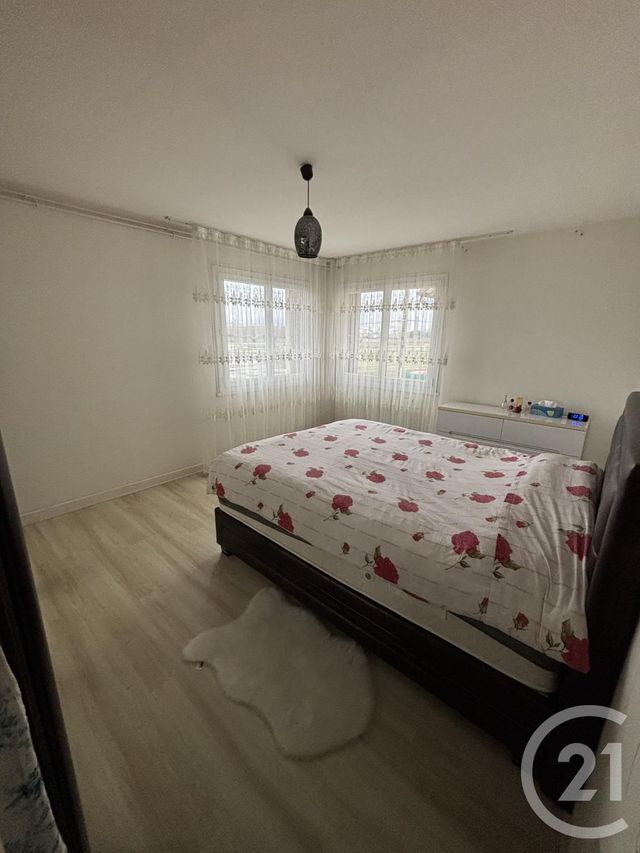 maison à vendre - 6 pièces - 120.9 m2 - MONTLUCON - 03 - AUVERGNE - Century 21 Pasquet Immobilier