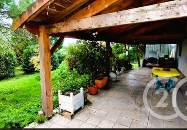 Afficher la photo en grand maison à vendre - 10 pièces - 256.6 m2 - ST VICTOR - 03 - AUVERGNE - Century 21 Pasquet Immobilier