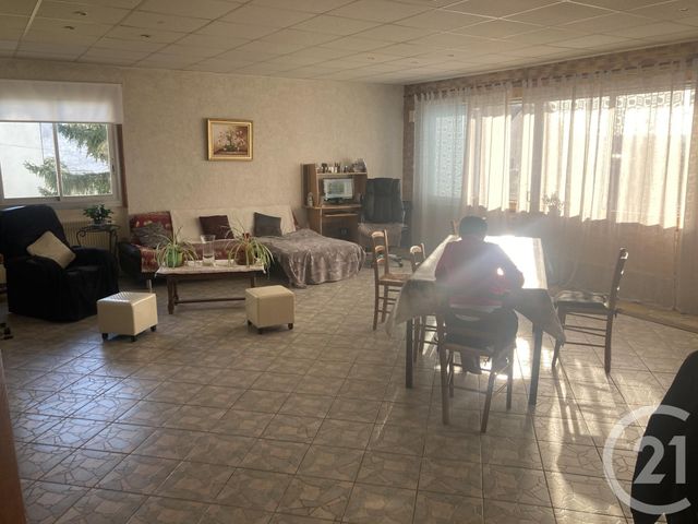 Afficher la photo en grand immeuble à vendre - 330.0 m2 - MONTLUCON - 03 - AUVERGNE - Century 21 Pasquet Immobilier