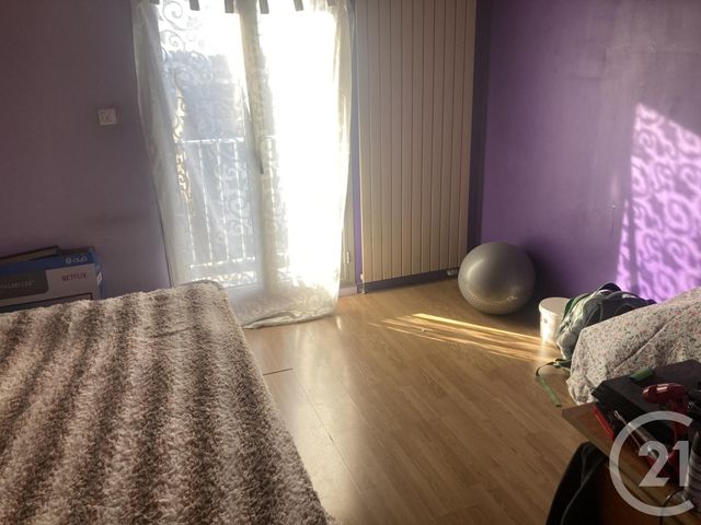 Afficher la photo en grand immeuble à vendre - 330.0 m2 - MONTLUCON - 03 - AUVERGNE - Century 21 Pasquet Immobilier