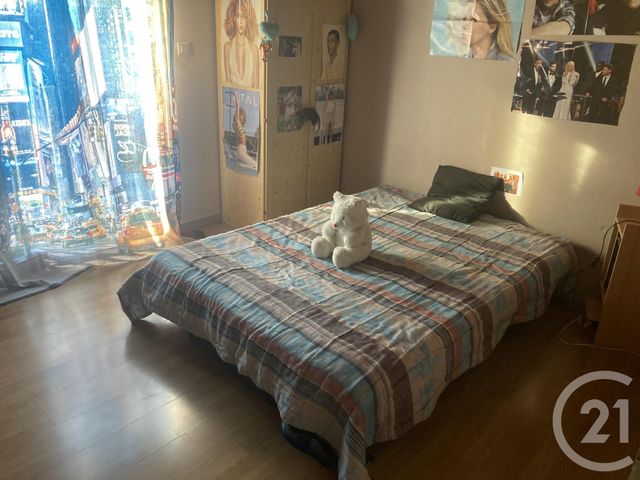 Afficher la photo en grand immeuble à vendre - 330.0 m2 - MONTLUCON - 03 - AUVERGNE - Century 21 Pasquet Immobilier