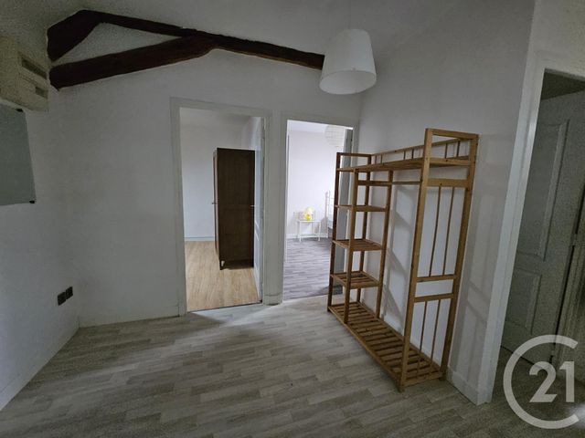 Afficher la photo en grand Appartement à louer - 3 pièces - 58.84 m2 - NERIS LES BAINS - 03 - AUVERGNE - Century 21 Pasquet Immobilier