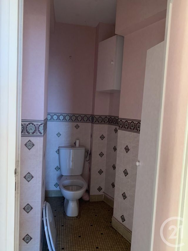 Afficher la photo en grand Appartement F3 à vendre - 3 pièces - 70.11 m2 - MONTLUCON - 03 - AUVERGNE - Century 21 Pasquet Immobilier