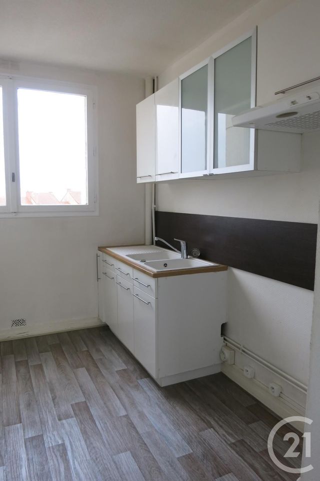 Appartement F3 à louer - 3 pièces - 50.37 m2 - MONTLUCON - 03 - AUVERGNE - Century 21 Pasquet Immobilier