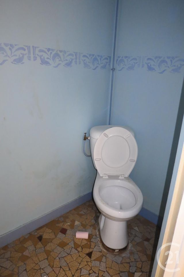 Appartement F3 à louer - 3 pièces - 60.0 m2 - MONTLUCON - 03 - AUVERGNE - Century 21 Pasquet Immobilier