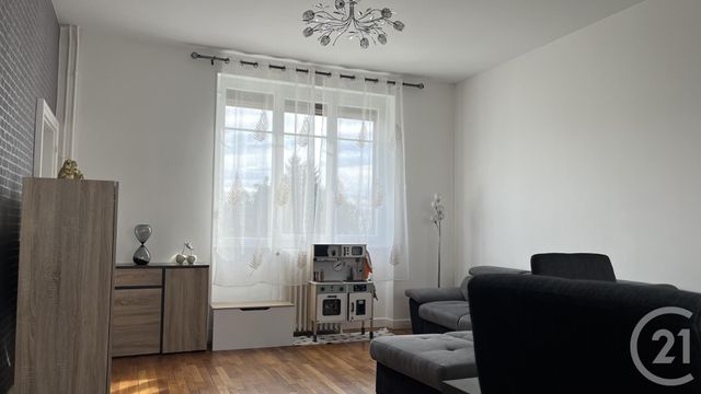 Afficher la photo en grand maison à vendre - 4 pièces - 101.0 m2 - MONTLUCON - 03 - AUVERGNE - Century 21 Pasquet Immobilier