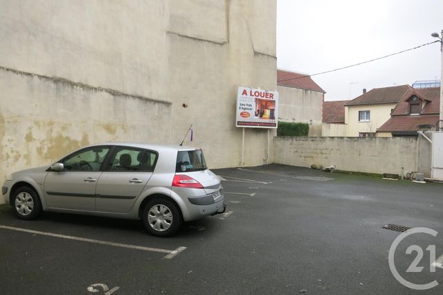 parking à louer - 1.0 m2 - MONTLUCON - 03 - AUVERGNE - Century 21 Pasquet Immobilier