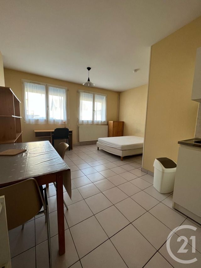 Appartement Studio à louer - 1 pièce - 23.03 m2 - MONTLUCON - 03 - AUVERGNE - Century 21 Pasquet Immobilier