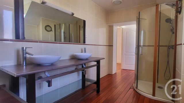 Afficher la photo en grand maison à vendre - 5 pièces - 160.0 m2 - MONTLUCON - 03 - AUVERGNE - Century 21 Pasquet Immobilier