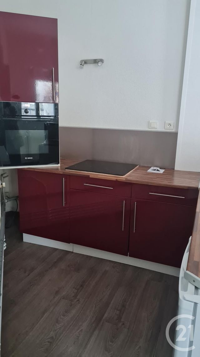 Afficher la photo en grand immeuble à vendre - 168.0 m2 - MONTLUCON - 03 - AUVERGNE - Century 21 Pasquet Immobilier