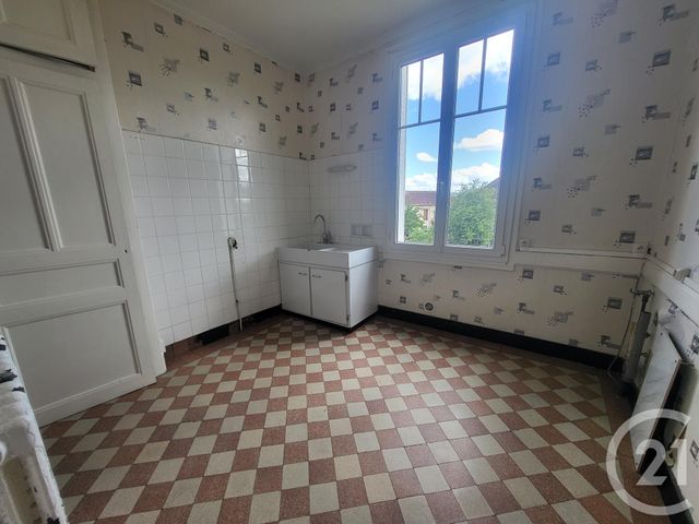 Afficher la photo en grand maison à vendre - 4 pièces - 98.0 m2 - MONTLUCON - 03 - AUVERGNE - Century 21 Pasquet Immobilier