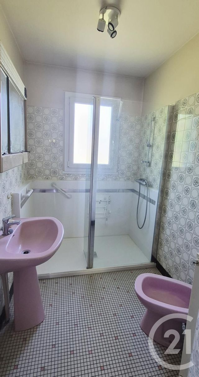 maison à vendre - 6 pièces - 110.0 m2 - MONTLUCON - 03 - AUVERGNE - Century 21 Pasquet Immobilier