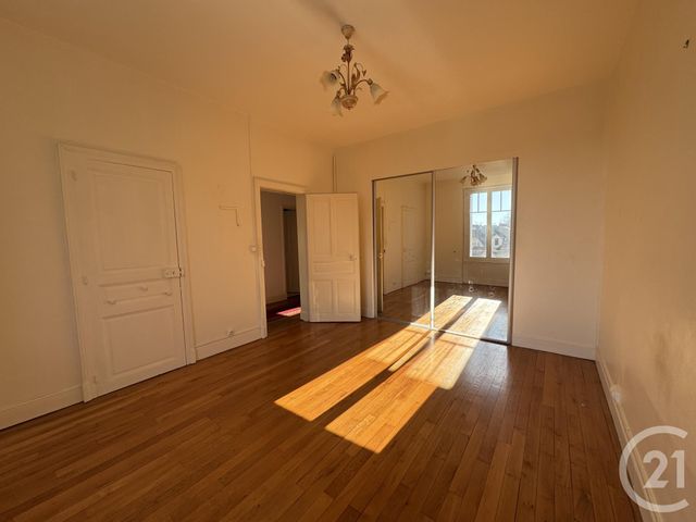 Appartement F4 à vendre - 4 pièces - 92.88 m2 - MONTLUCON - 03 - AUVERGNE - Century 21 Pasquet Immobilier