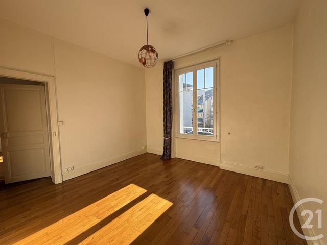 Appartement F4 à vendre - 4 pièces - 92.88 m2 - MONTLUCON - 03 - AUVERGNE - Century 21 Pasquet Immobilier